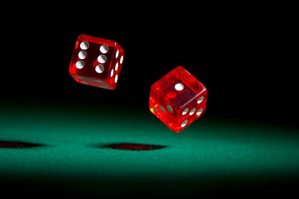 leototo platform dashboard showing sportsbook and casino games